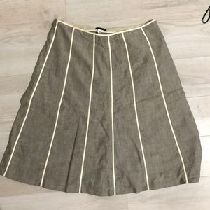J crew gray and white tream skirt